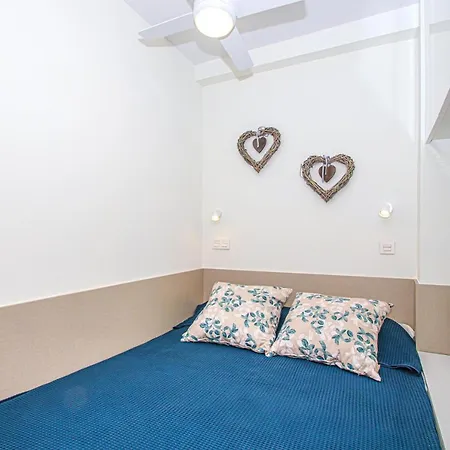 Apartment Stylish For Rent With Fantastic Location In Promenade. *